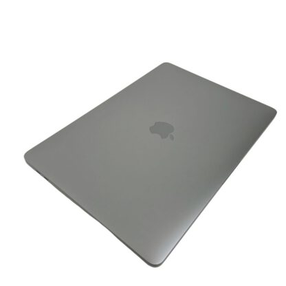 Apple Macbook Pro 13 2016 (4TBT) käytetty kannettava tietokone